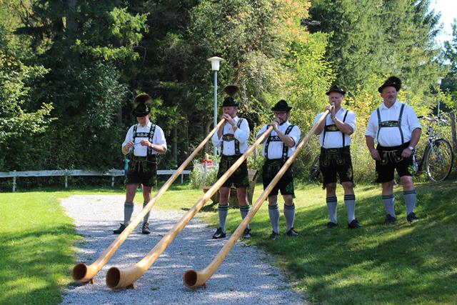 Dornacher Alphornbläser- D'Schoßbergler Hopferau